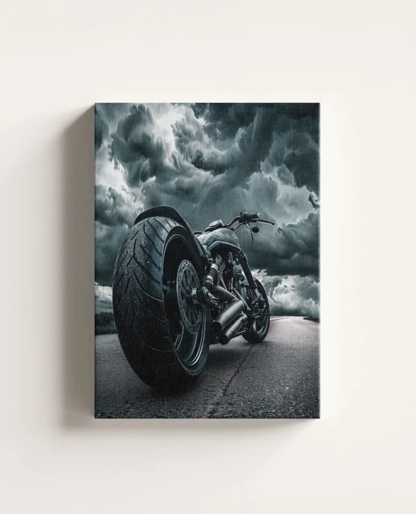 Tablou Canvas Putere Brută sub Furtună